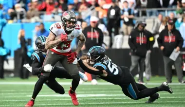 Buccaneers vs. Dolphins Predictions, Under 45.5, Bucs -5.5
