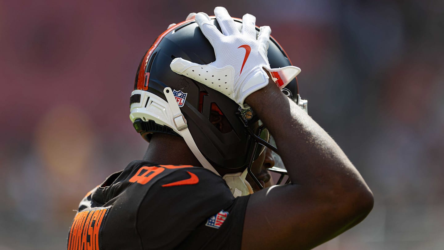 Browns bring back former fifth-round pick to add spark to stale offense