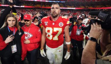 Chiefs Under Fire for Bizarre Travis Kelce Scene After Christmas Loss