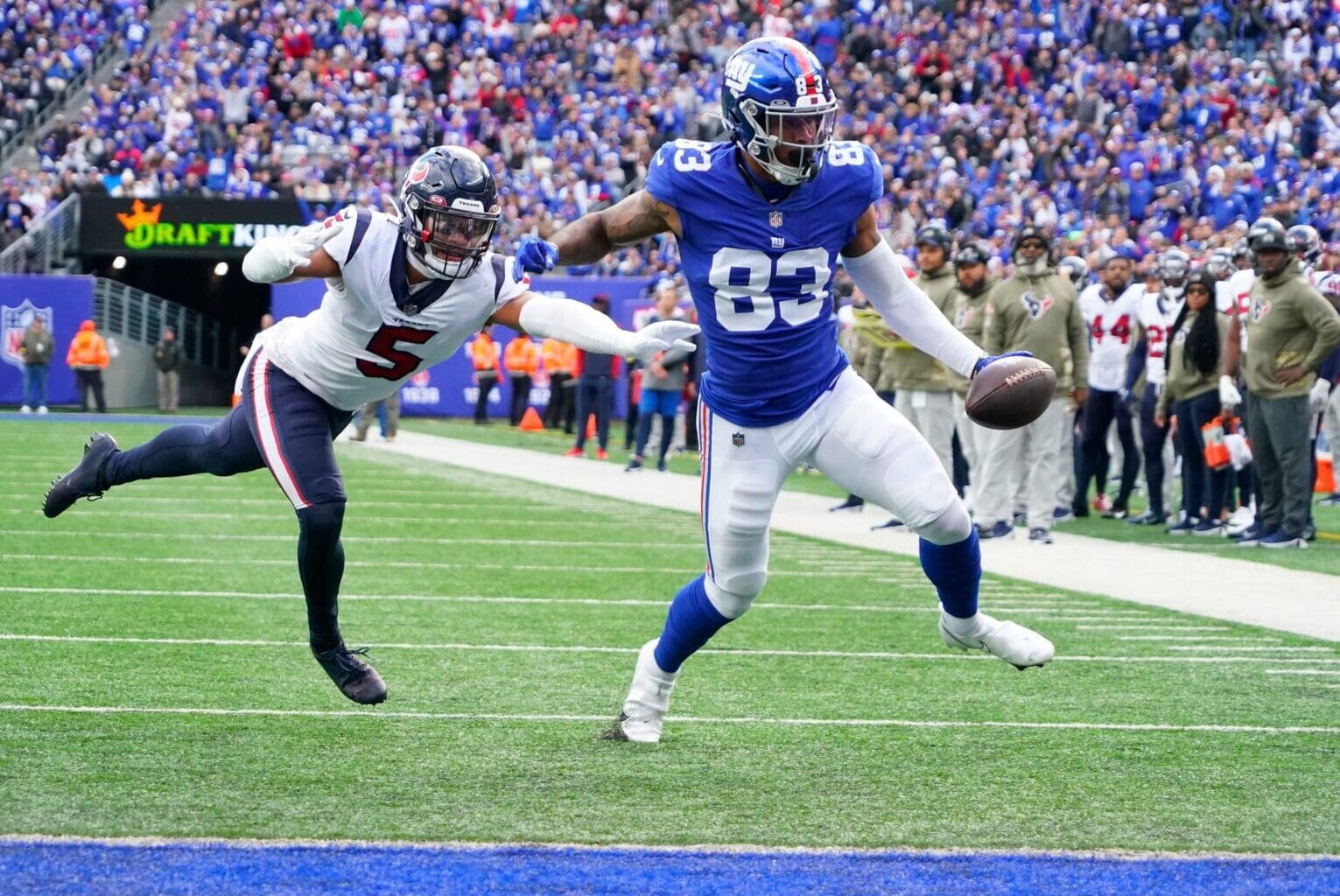 Commanders Call Up TE Lawrence Cager For Week 16