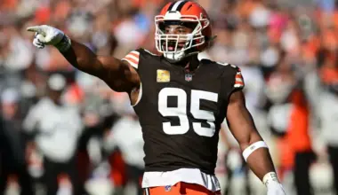 What channel is Browns vs. Steelers on today? Live stream, time, TV schedule to watch NFL Week 17 game image