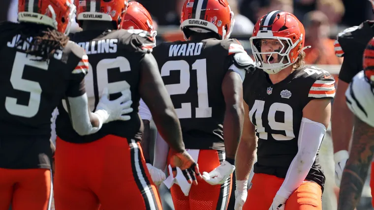 Browns receive brutal injury news on veteran Maliek Collins image