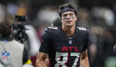 Lane Kiffin offered Falcons' WR David Sills V a QB scholarship in 7th grade image