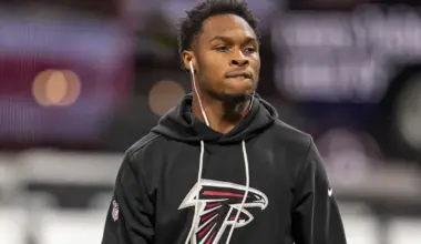 Is Darnell Mooney playing tonight? Why Falcons WR is off to quiet start in Week 15 image