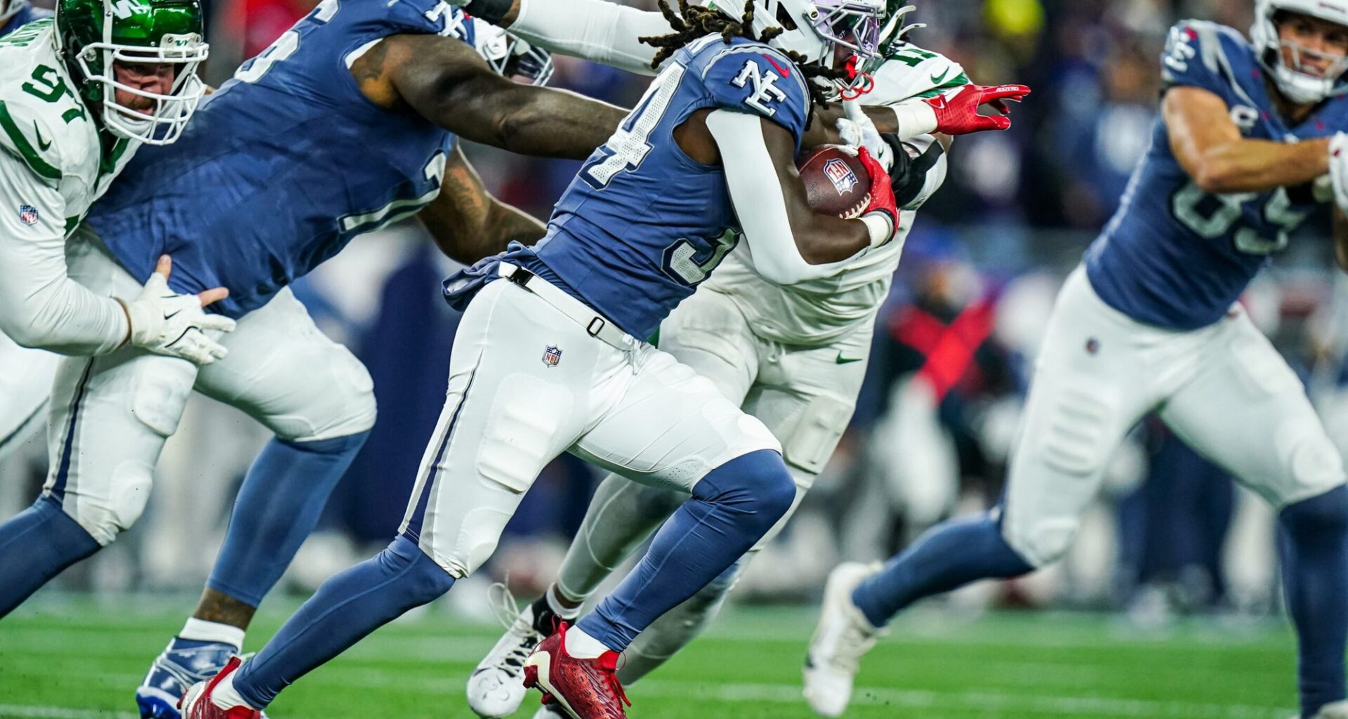 Patriots add new running back to roster for showdown with Bills - 98.5 The Sports Hub