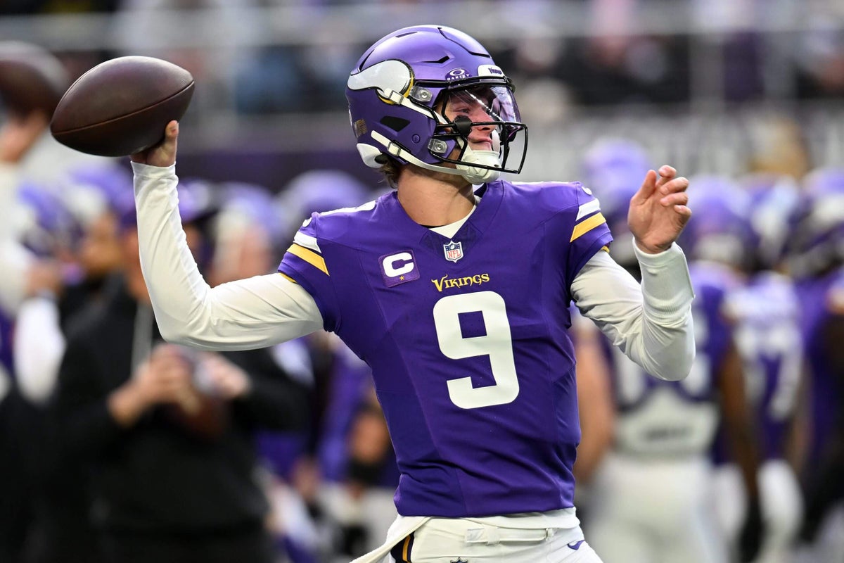 Vikings QB J.J. McCarthy delivers career-best outing vs. Commanders at pivotal moment