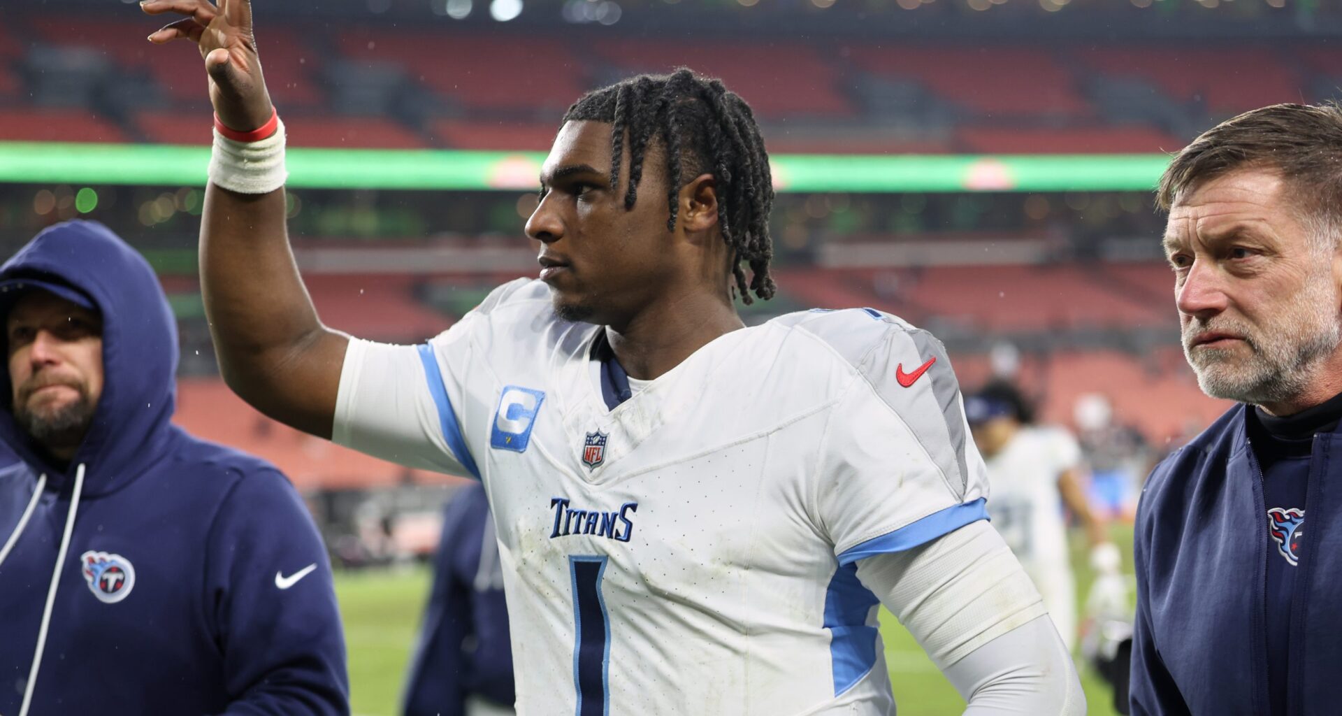 Titans’ Offensive Performance Against Browns Signals Bright Future – The Lead