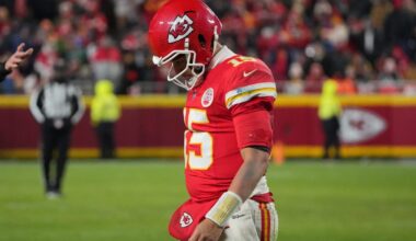 Patrick Mahomes is benchable during the fantasy football playoffs. We’re not joking