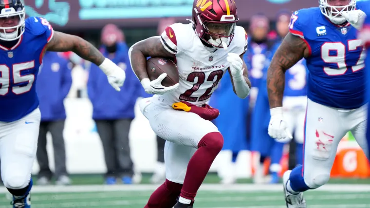 Commanders' Dan Quinn reveals plans for Chris Rodriguez vs. Jacory Croskey-Merritt in Week 16 image