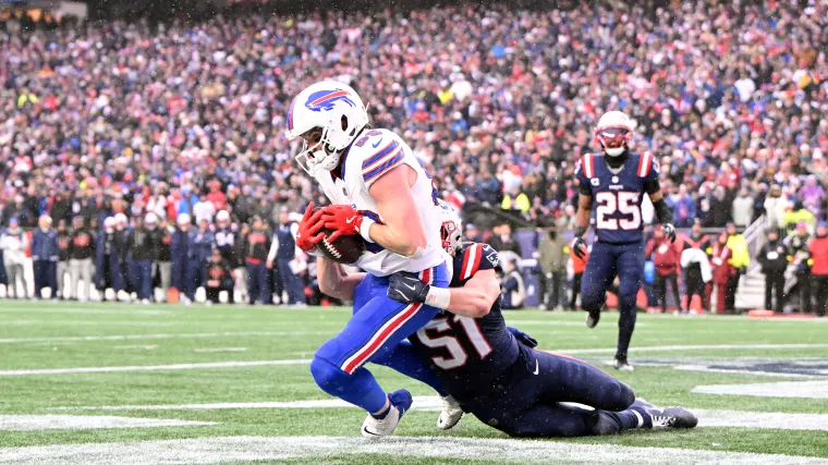 Dawson Knox has perfect AFC East message after Bills slay Patriots image