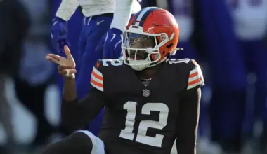 NFL analyst claims Shedeur Sanders 'doesn't like' Kevin Stefanski  image