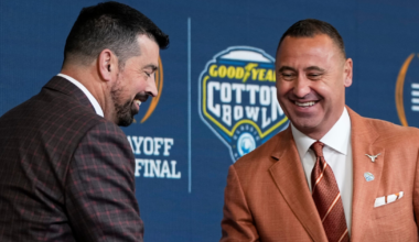 ut_vs_arkansas-5128_d_moore