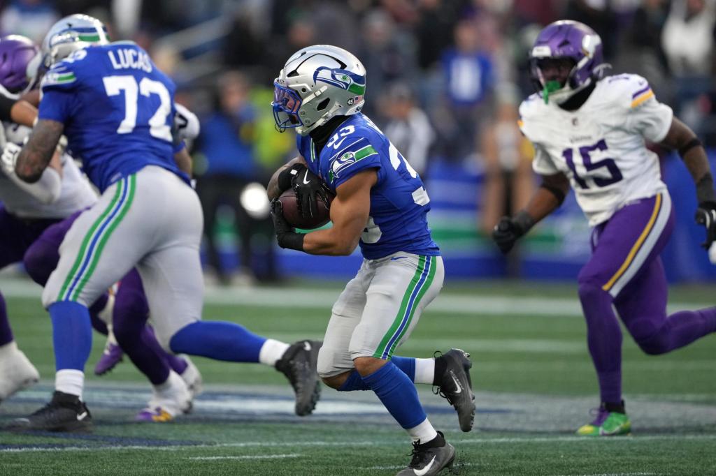 Seattle’s defense forces five takeaways in 26-0 win over Vikings, first shutout in years – The Press Democrat
