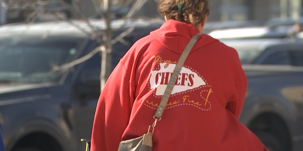 Fans react to move to Kansas