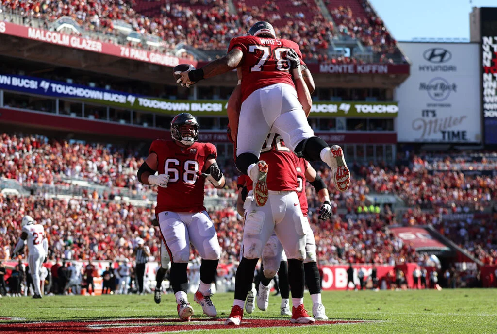 Bucs Vs. Saints: Pewter Preview And Predictions 4 Bucs Lt Tristan Wirfs And C Graham Barton