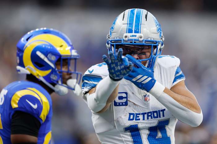 Detroit Lions players kept doing this celebration. Then refs said they had to stop
