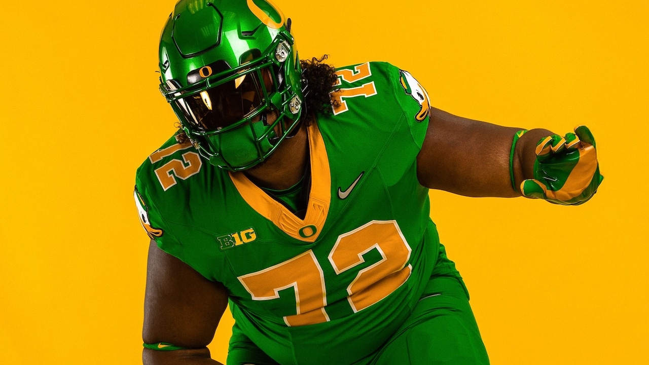 Oregon Gang Green uniform