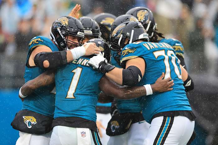 They’re in! Jaguars clinch playoff berth after Colts loss on ‘Monday Night Football’