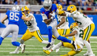 Two Lions players fined following Week 13 loss to Packers