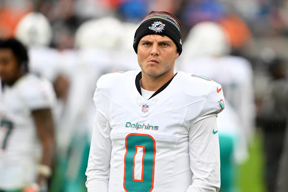 CLEVELAND, OHIO - OCTOBER 19: Zach Wilson #0 of the Miami Dolphins looks on at halftime against the Cleveland Browns at Huntington Bank Field on October 19, 2025 in Cleveland, Ohio. (Photo by Nick Cammett/Diamond Images via Getty Images)
