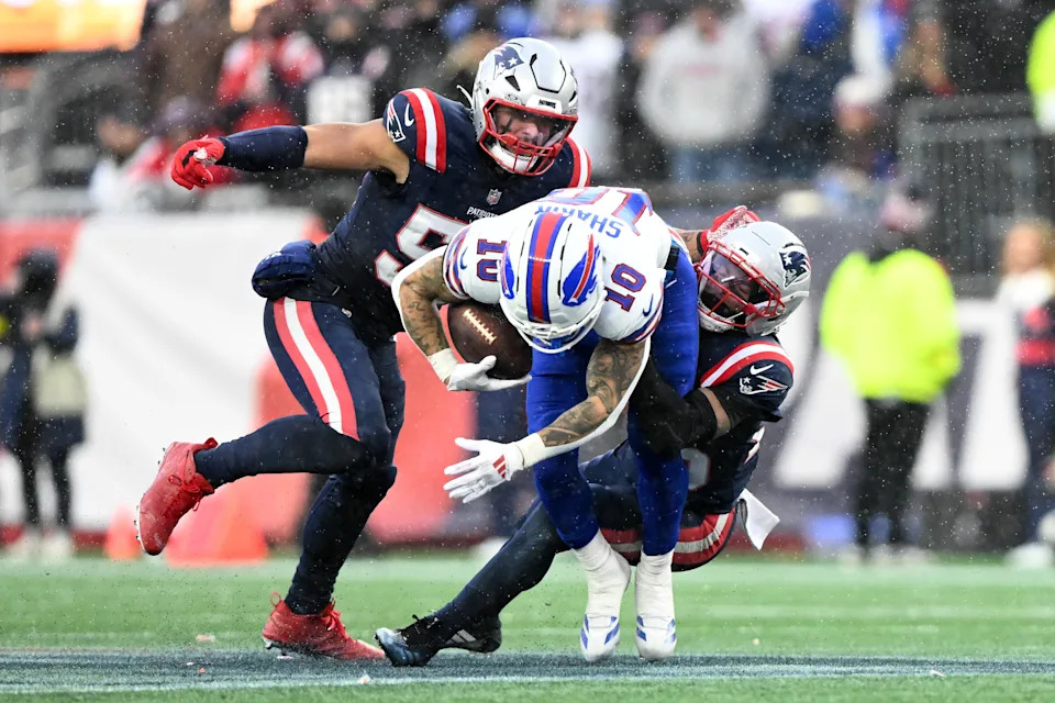 Dec 14, 2025; Foxborough, Massachusetts, USA; Buffalo Bills wide receiver Khalil Shakir (10) runs against the New England Patriots during the second half at Gillette Stadium. Mandatory Credit: Brian Fluharty-Imagn Images