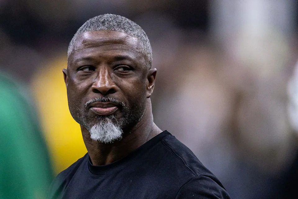 Dec 21, 2025; New Orleans, Louisiana, USA; New York Jets head coach Aaron Glenn during warm ups before the game against the New Orleans Saints at Caesars Superdome. Mandatory Credit: Stephen Lew-Imagn Images