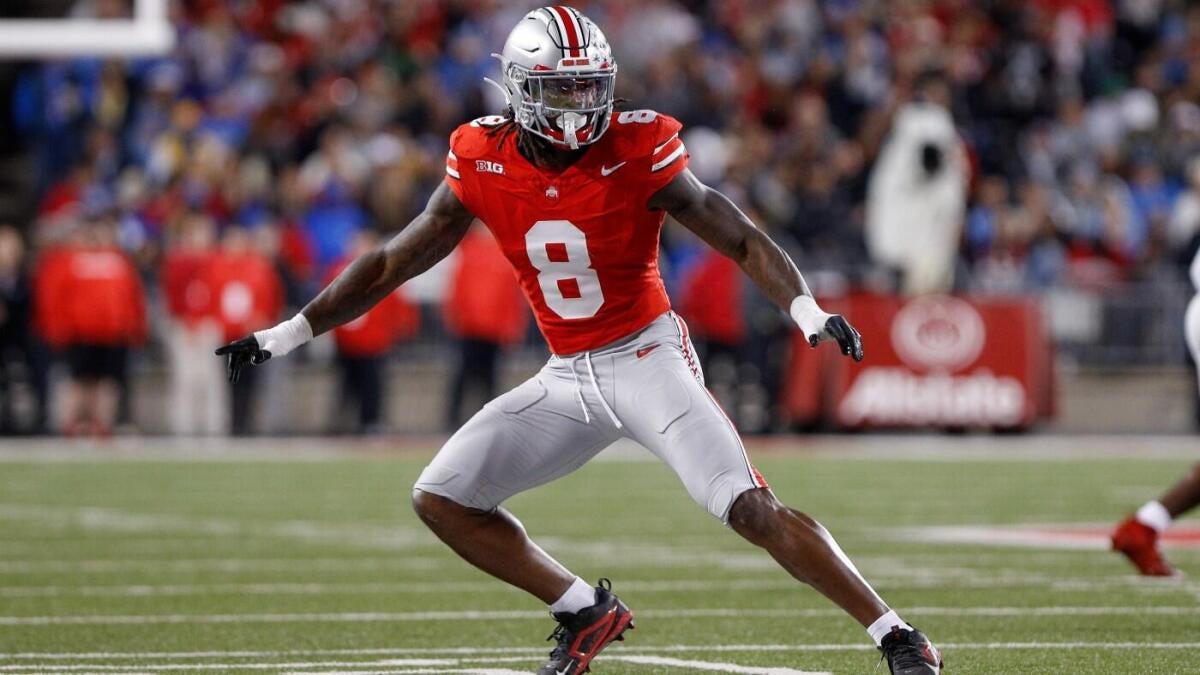 2026 NFL mock draft: New team at No. 1 pick shakes up first round after Week 14