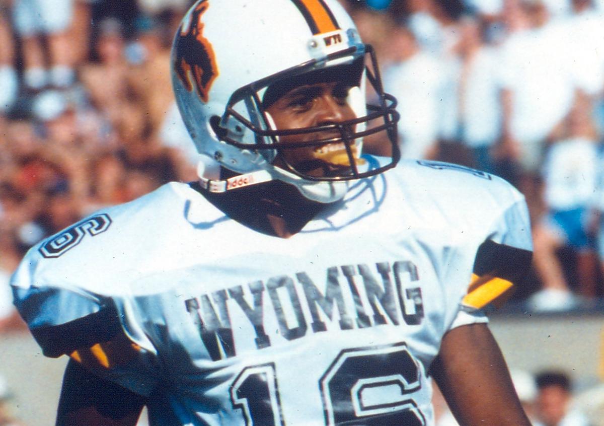 Yarborough to be inducted into NFF College Football Hall of Fame
