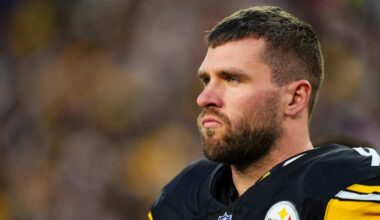 T.J. Watt has surgery to repair partially collapsed lung; Steelers star expected to play again in 2025