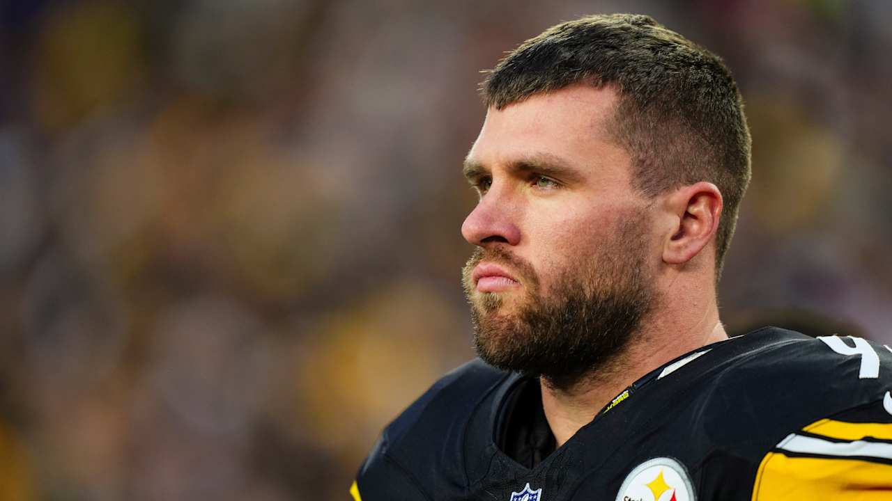 T.J. Watt has surgery to repair partially collapsed lung; Steelers star expected to play again in 2025
