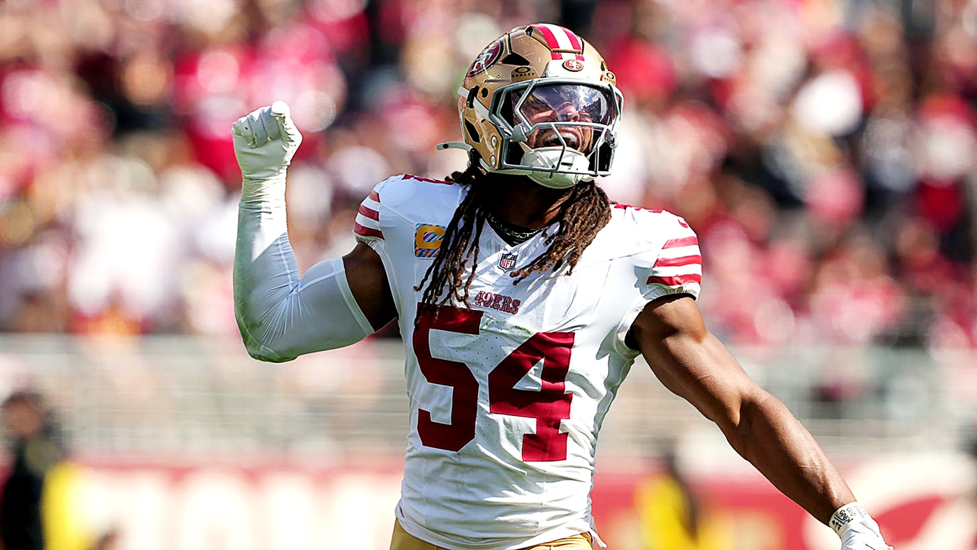 49ers' Fred Warner pushing for playoff return despite ankle injury timeline
