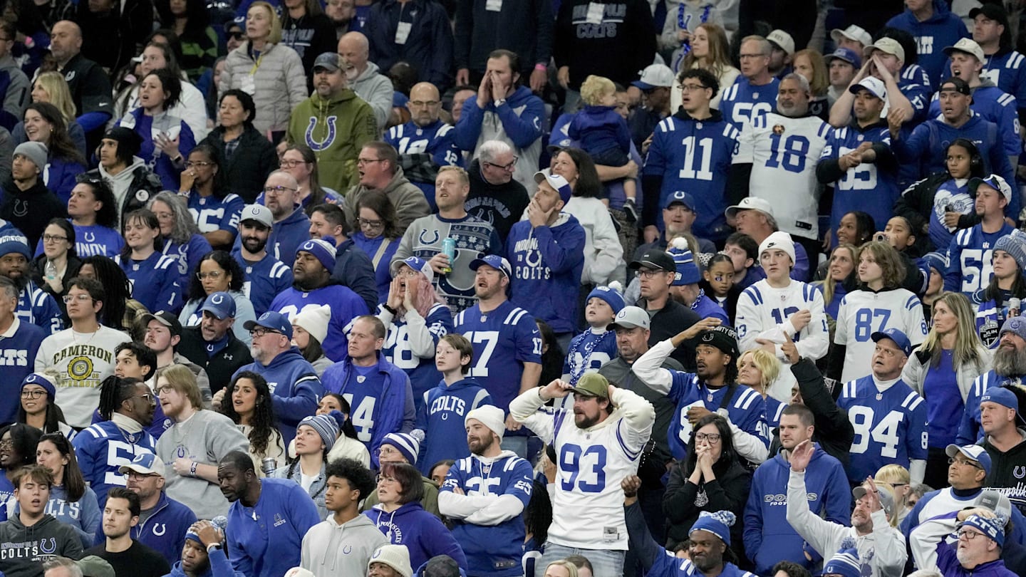 Famous NFL Podcast Says Colts Won’t Make Playoffs