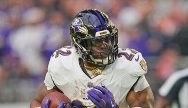 Baltimore Ravens running back Derrick Henry (22).