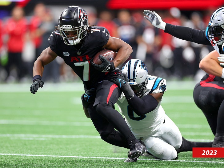 bijan robinson falcons