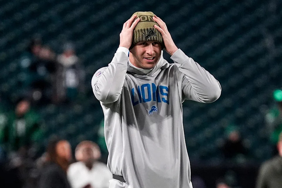 Jared Goff and the Detroit Lions would not be in the NFL playoffs, if the 2025 NFL postseason began today.