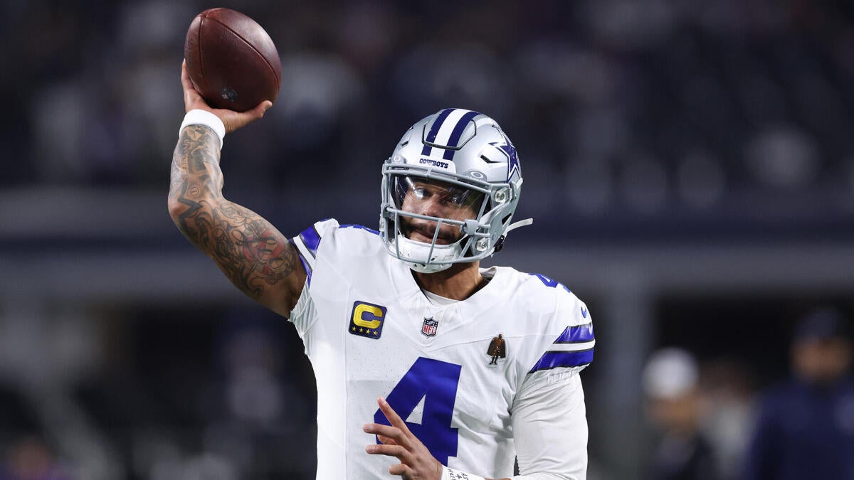 Cowboys still starting Dak Prescott with playoff hopes mathematically alive
