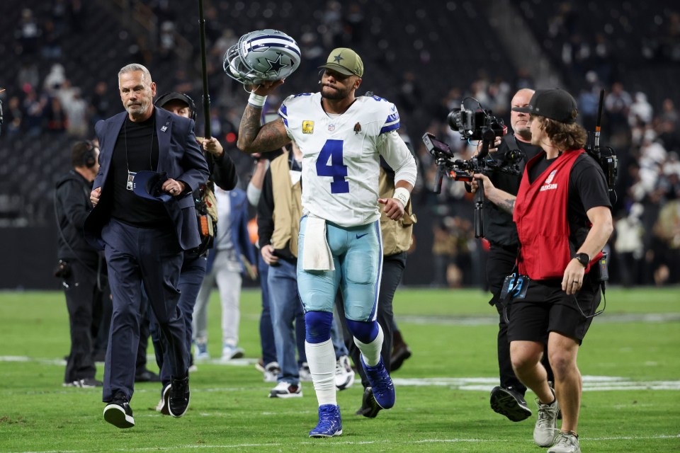 Dak Prescott at Allegiant Stadium on November 17, 2025 in Las Vegas, Nevada.