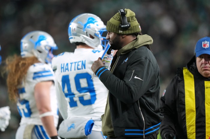 Kelvin Sheppard watches from the sidelines