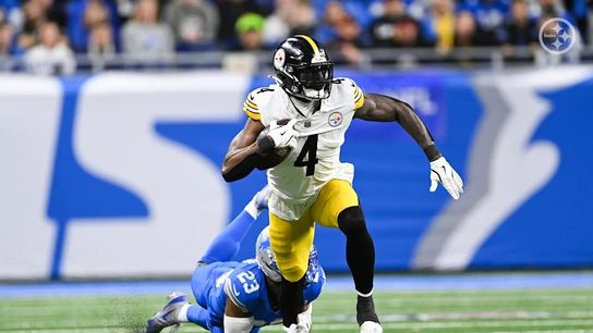 Steelers wide receiver DK Metcalf (4) during a regular season matchup between the Pittsburgh Steelers and Detroit Lions.