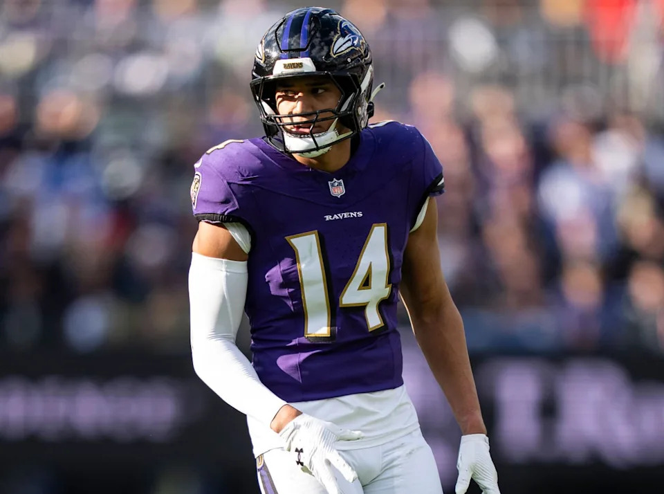 BALTIMORE, MARYLAND - NOVEMBER 23: Kyle Hamilton #14 of the Baltimore Ravens lines up during an NFL football game against the New York Jets at M&T Bank Stadium on November 23, 2025 in Baltimore, Maryland. (Photo by Michael Owens/Getty Images)