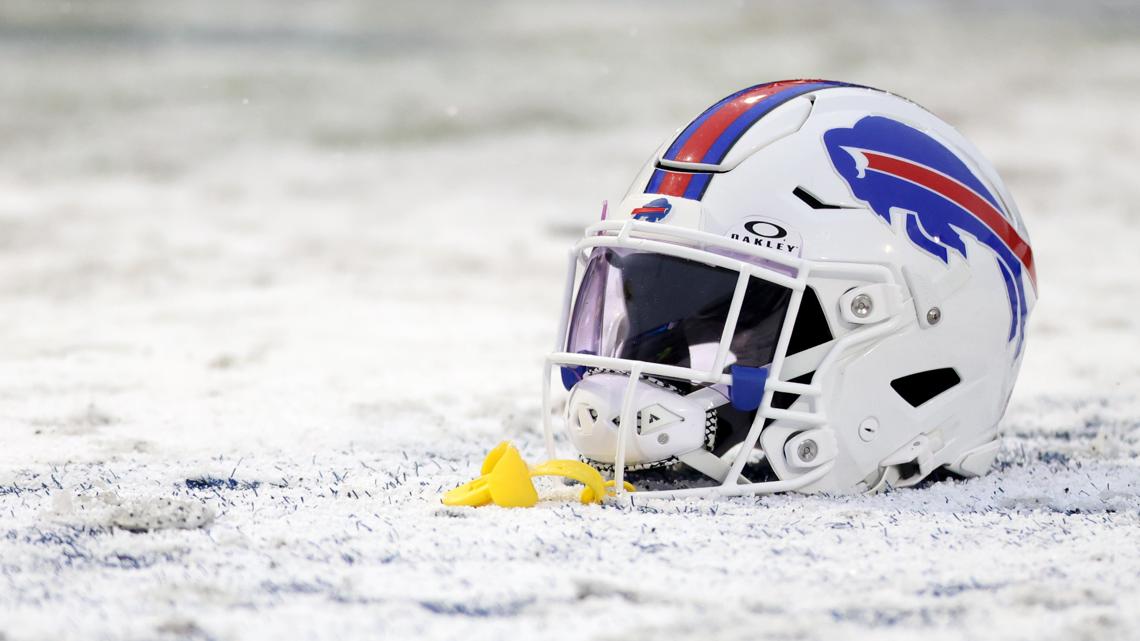 Bills reveal uniform combo for Week 16 clash in Cleveland