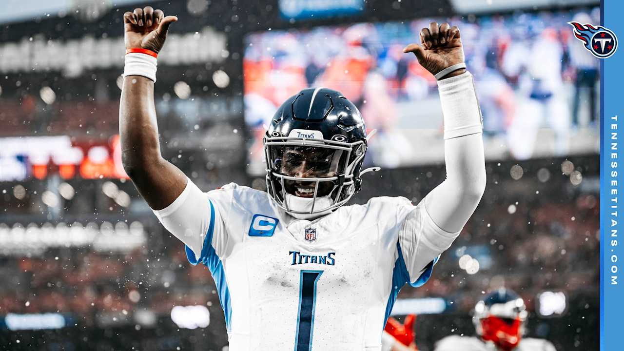 Titans QB Cam Ward Striving for Improvement, and More Steps Forward