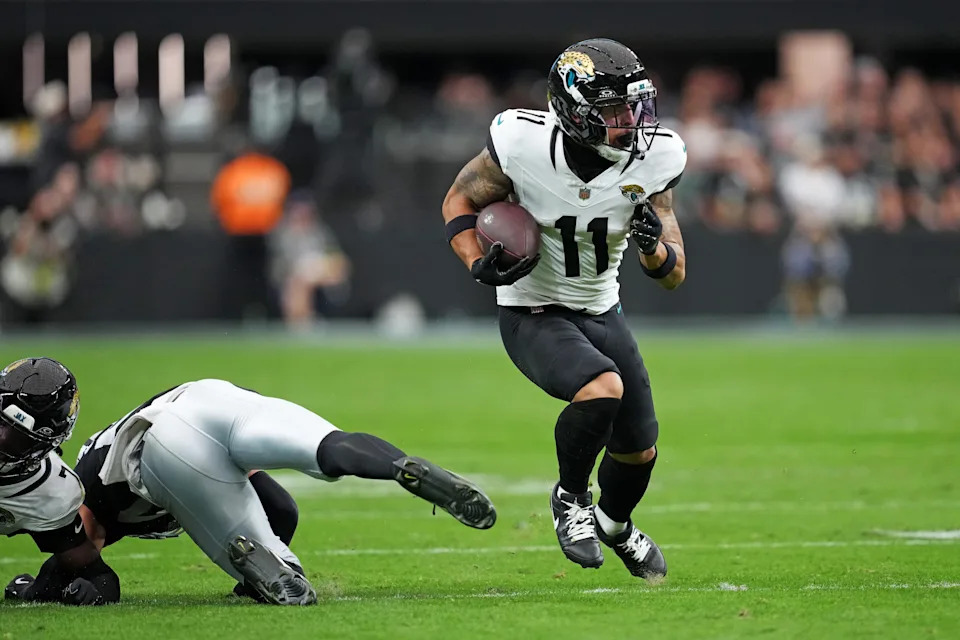 Nov 2, 2025; Paradise, Nevada, USA; Jacksonville Jaguars wide receiver Parker Washington (11) runs the ball during the first half against the Las Vegas Raiders at Allegiant Stadium. Mandatory Credit: Kirby Lee-Imagn Images