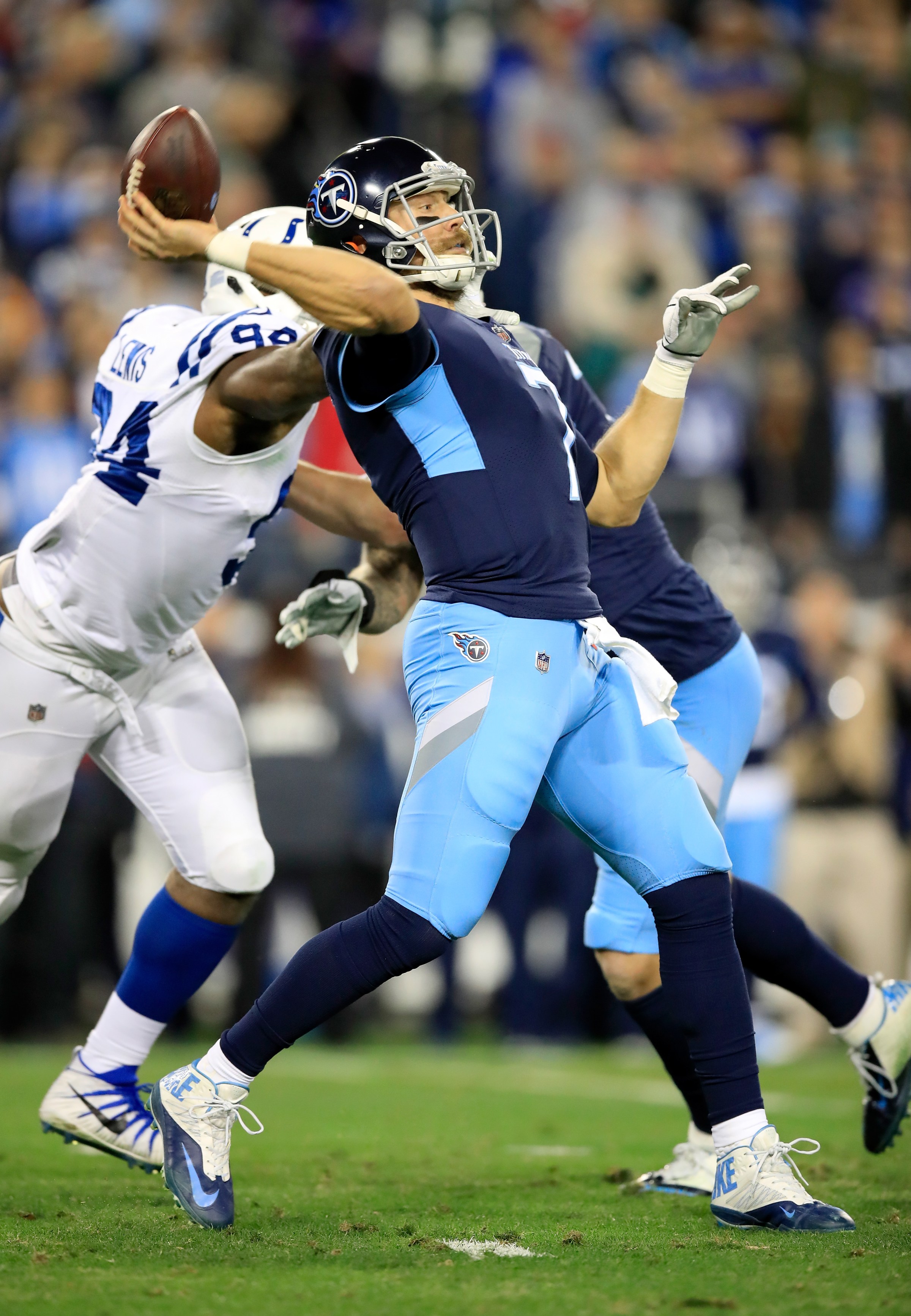 NASHVILLE, TN - DECEMBER 30: Blaine Gabbert #7 of the Tennessee Titans throws the ball against the Indianapolis Colts at Nissan Stadium on December 30, 2018 in Nashville, Tennessee. (Photo by Andy Lyons/Getty Images)