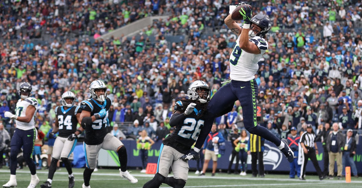 NFL Week 17 opening odds: Seahawks open as heavy road favorites against Panthers