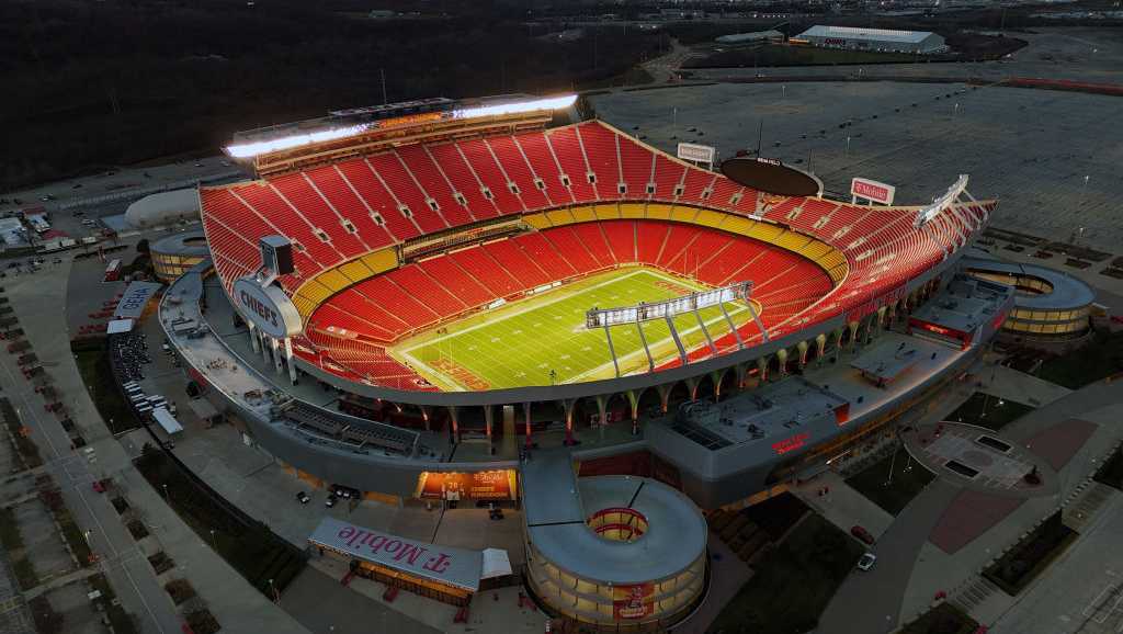 Kansas officials confirm continued stadium discussions with Chiefs