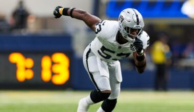 Patriots fill practice squad by signing former Raiders linebacker