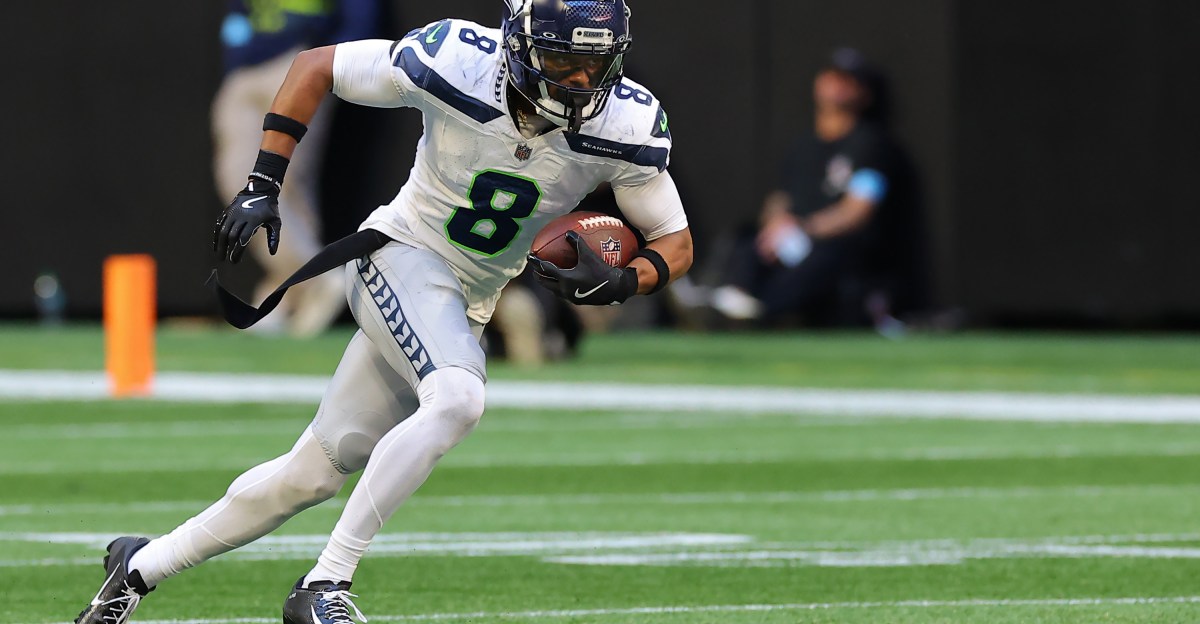 Seattle Seahawks Week 17 injury report: Coby Bryant, Charles Cross not practicing