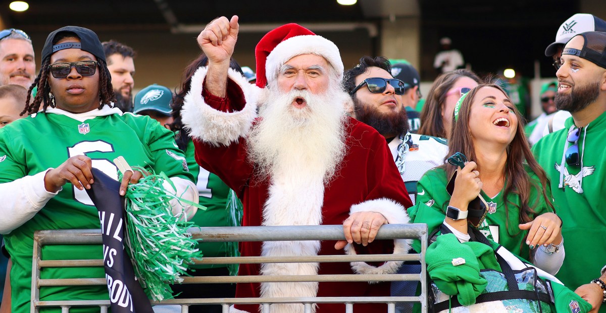 Horse Tracks: Merry Christmas and Happy Holidays, Broncos Country!