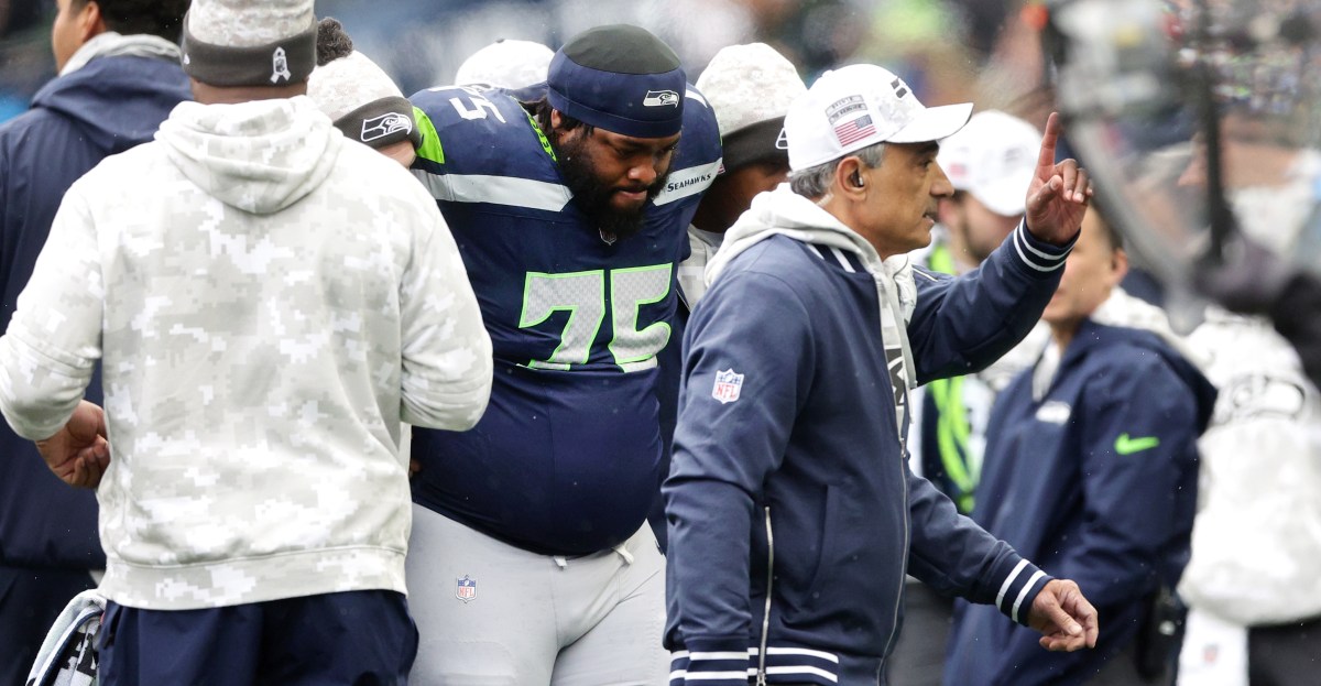 Seahawks-Falcons Thursday injury report: Anthony Bradford injures calf in practice